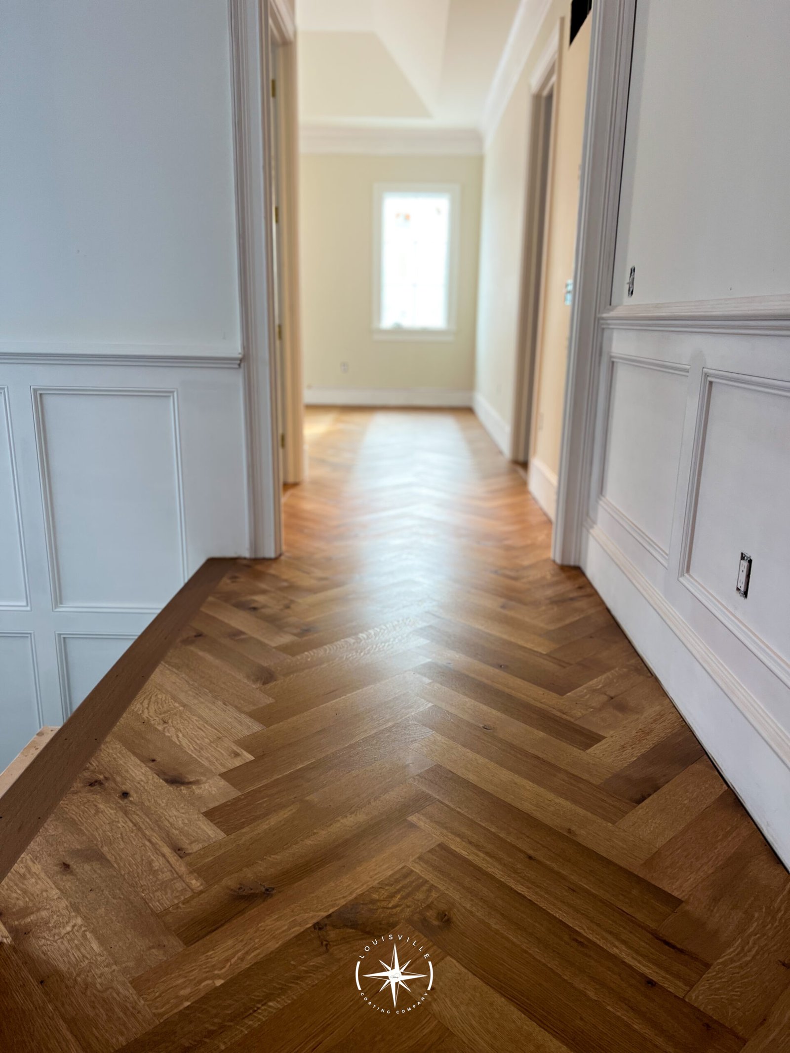 Professional hardwood floor finish